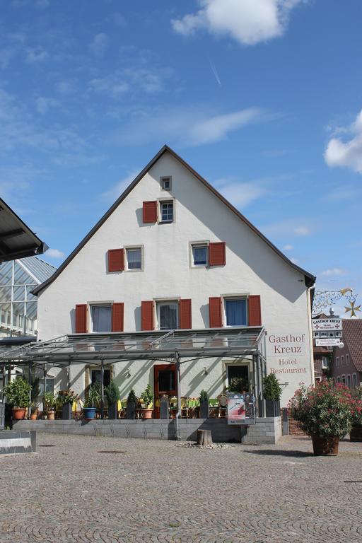 ホテルGasthof Kreuz ハイタースハイム エクステリア 写真
